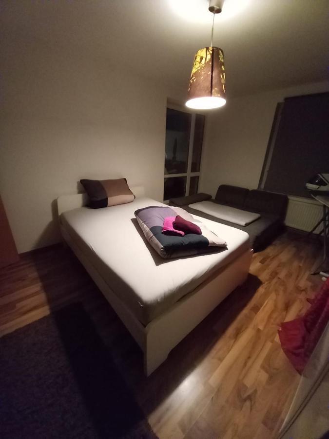 Tolle Private 2-Zimmer Wohnung Im Szene Bezirk Berlin-Friedrichshain Εξωτερικό φωτογραφία